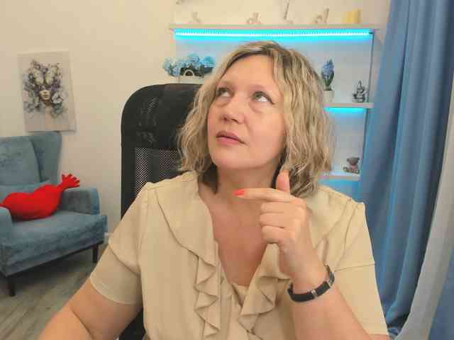 NinaStarle webcam