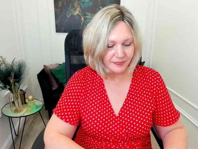 NinaStarle webcam