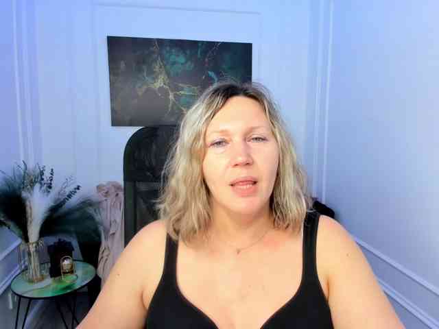 NinaStarle webcam