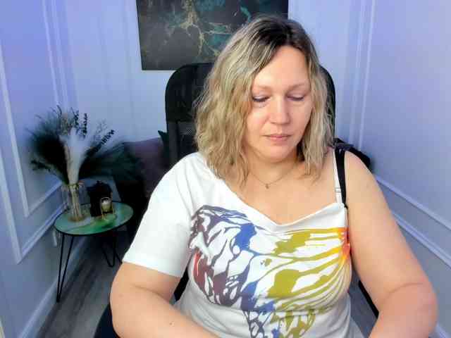 NinaStarle webcam