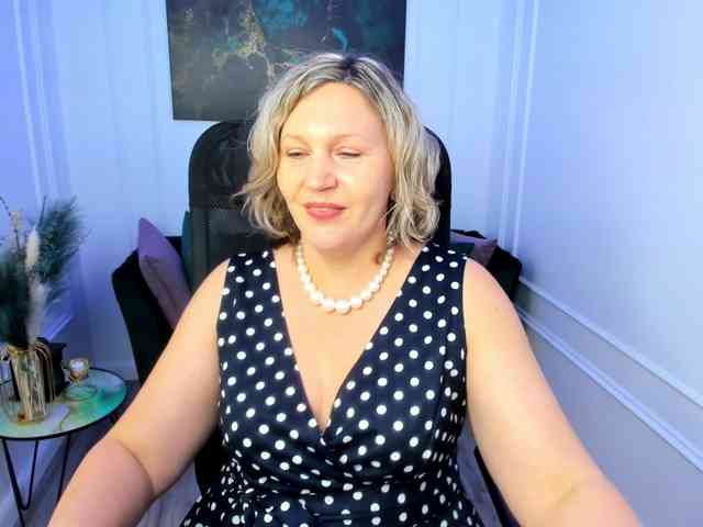 NinaStarle webcam