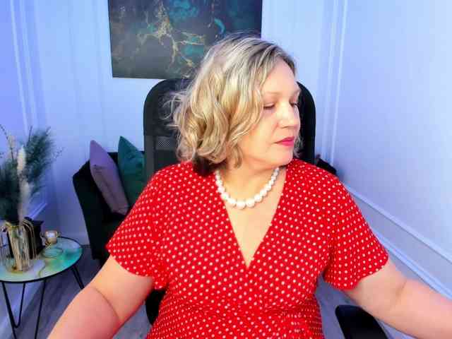 NinaStarle webcam