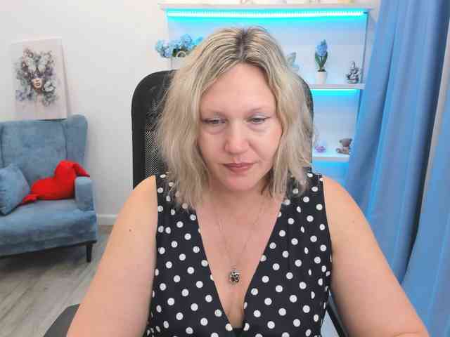 NinaStarle webcam