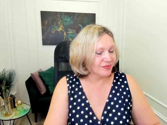 NinaStarle webcam