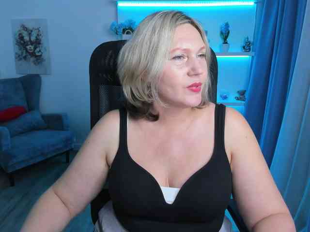 NinaStarle webcam