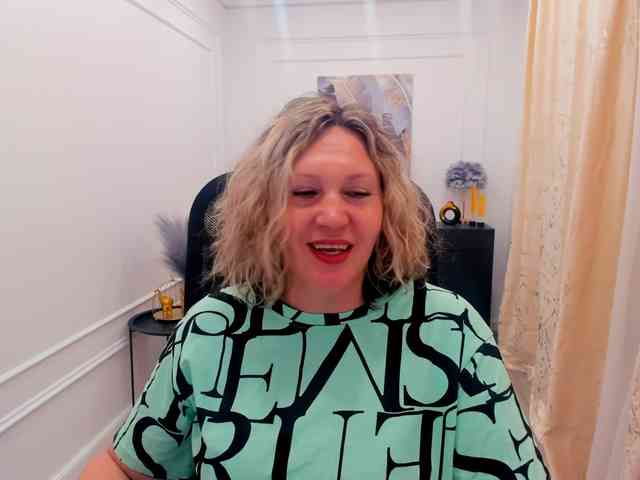 NinaStarle webcam