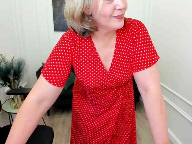 NinaStarle webcam