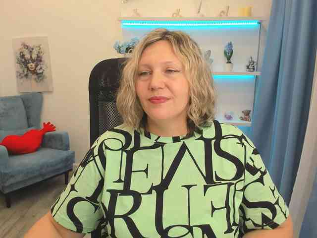 NinaStarle webcam
