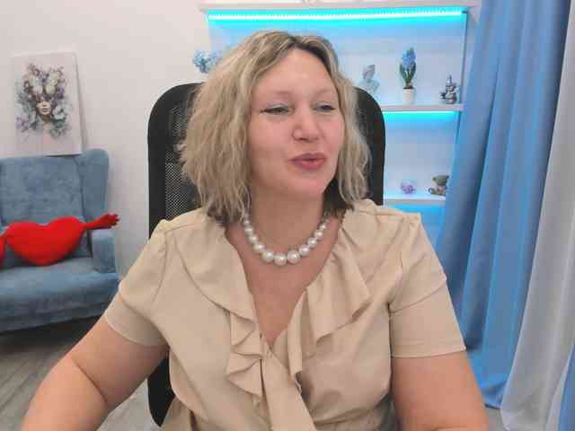 NinaStarle webcam