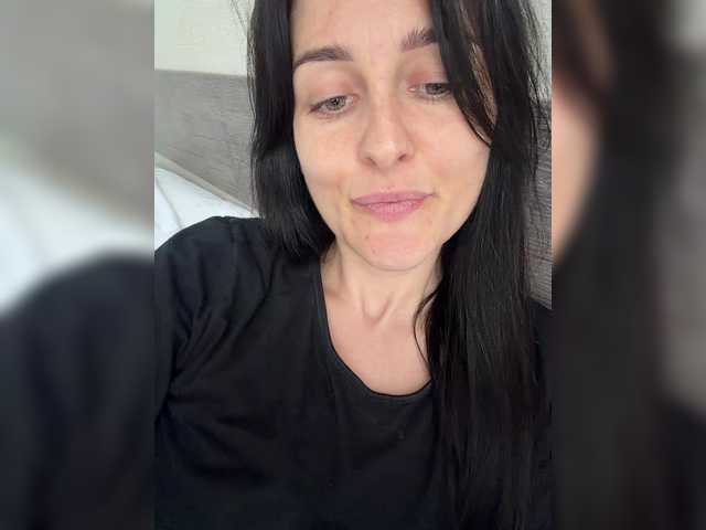 Viksi66 live cam on BongaCams