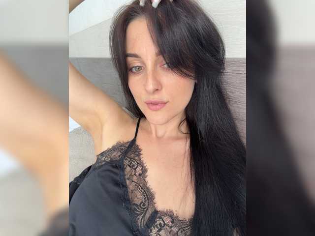 Bella08