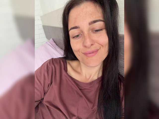 Viksi66 live cam on BongaCams