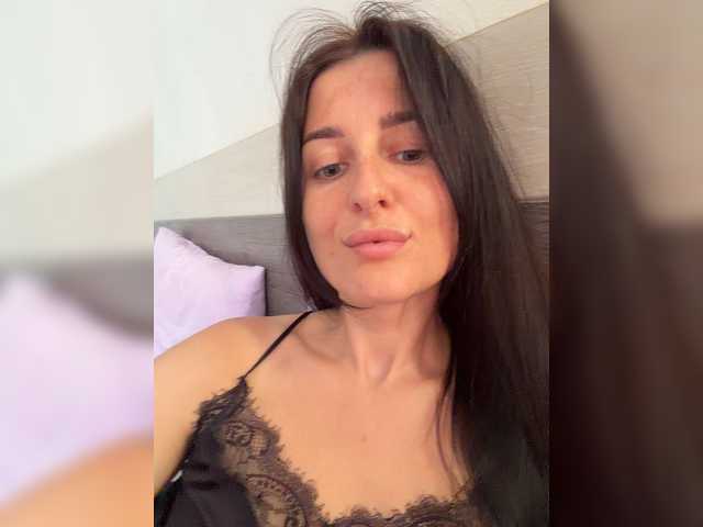 Viksi66 live cam on BongaCams