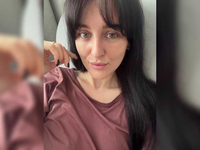 Viksi66 live cam on BongaCams