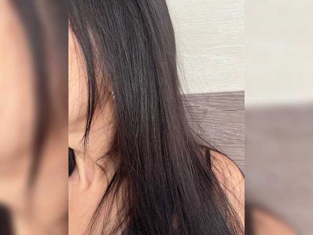 Viksi66 live cam on BongaCams