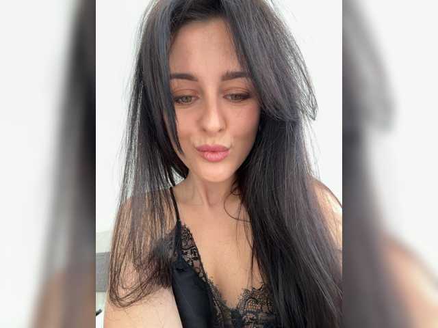 Bella08