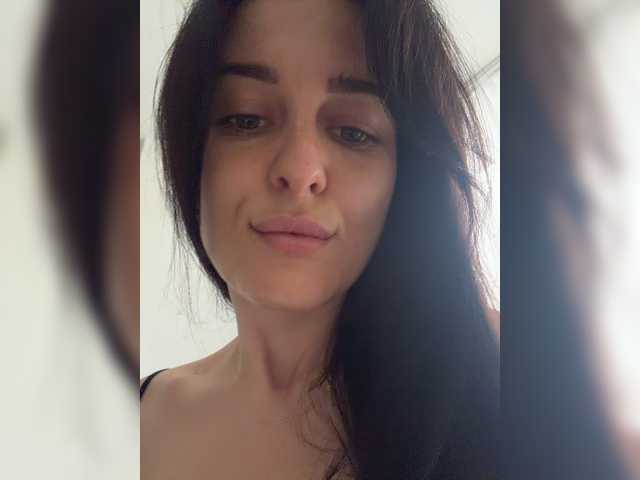 Bella08