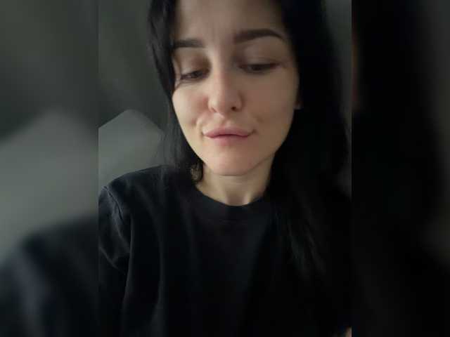 le modèle Bella08 est en webcam porno dans un show sur le site bongacams, il possède les tags suivants: White/Caucasian,Brunette,Trimmed