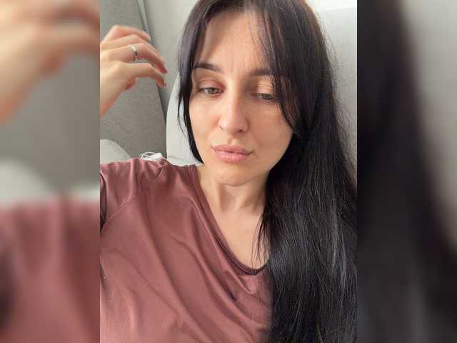 Bella08 — live female cam