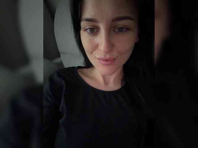 Bella08