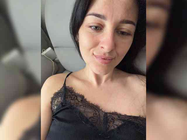 Bella08