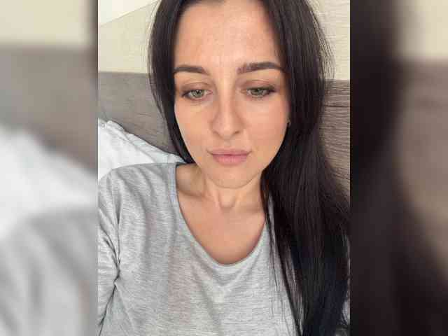 Bella08 webcam