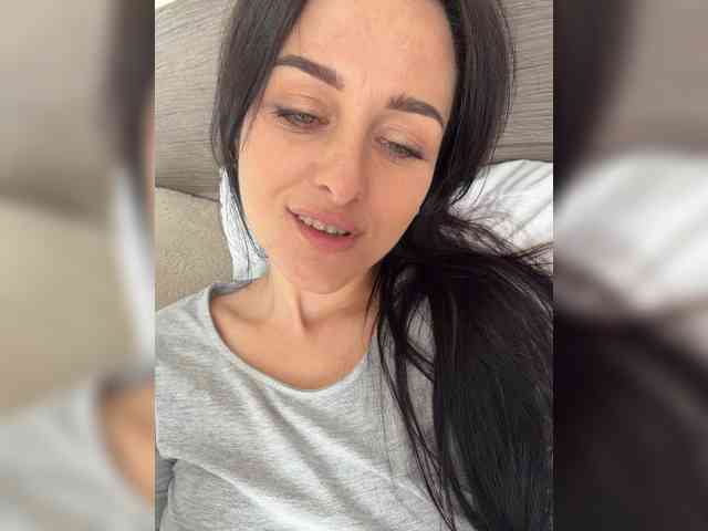 Bella08 webcam
