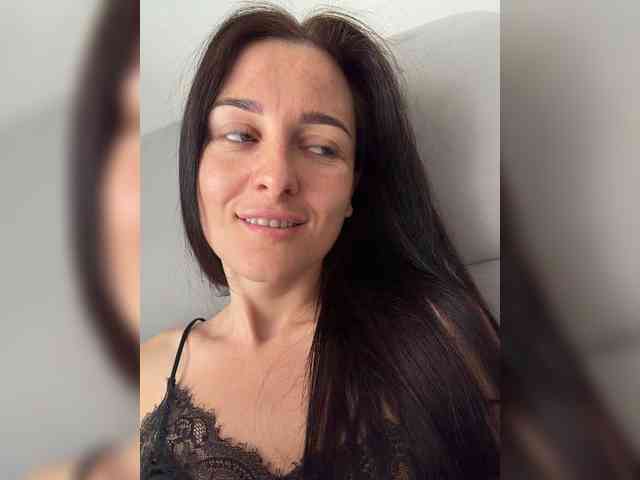 Nikki88 webcam