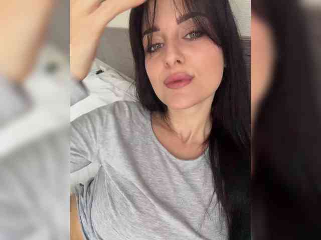 Bella08 webcam