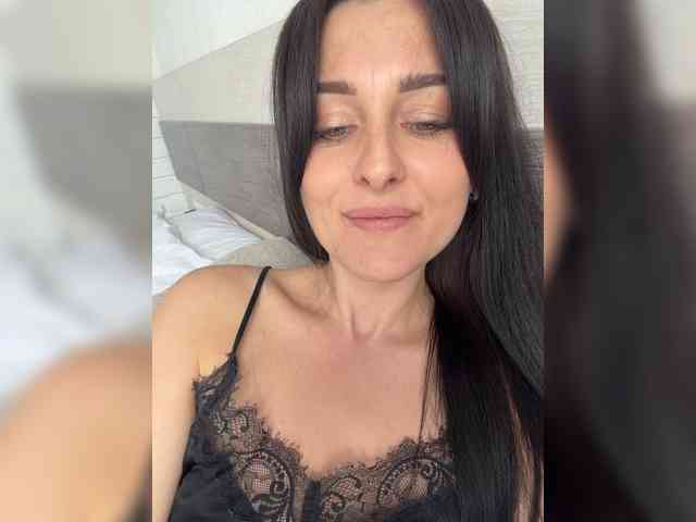 Bella08 webcam