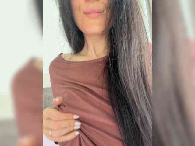 Bella08 webcam