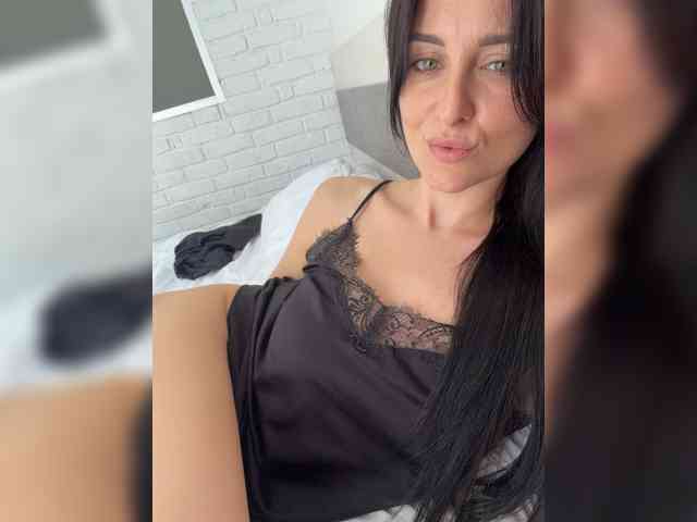 Bella08 webcam