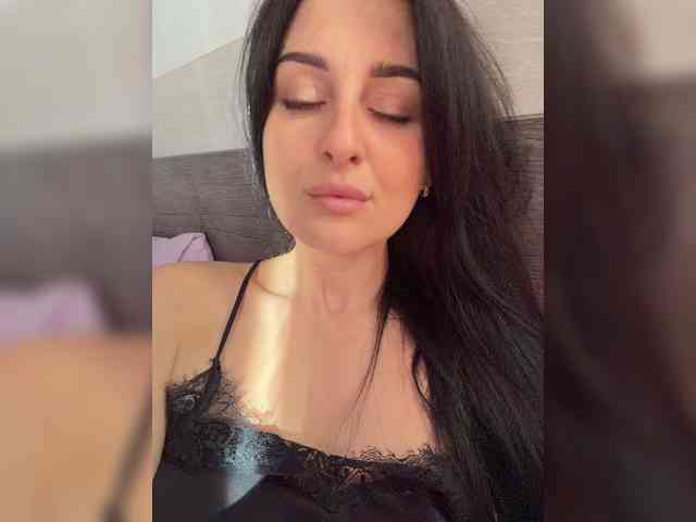 Bella08 webcam