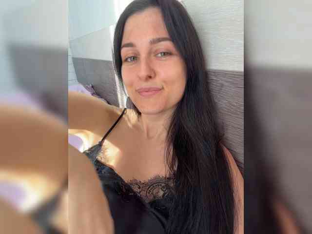 Bella08 webcam