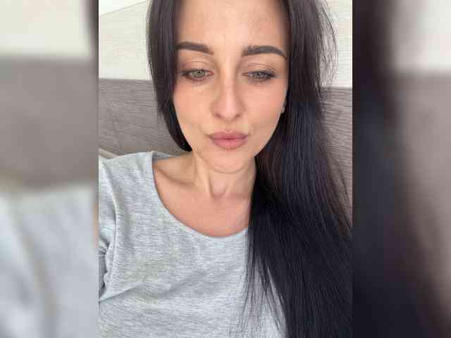 Bella08 webcam