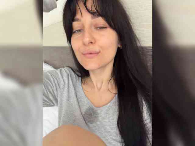 Bella08