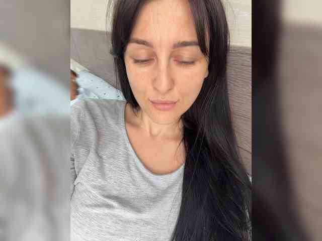 Bella08 webcam