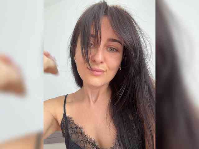 Модель: Vicki8