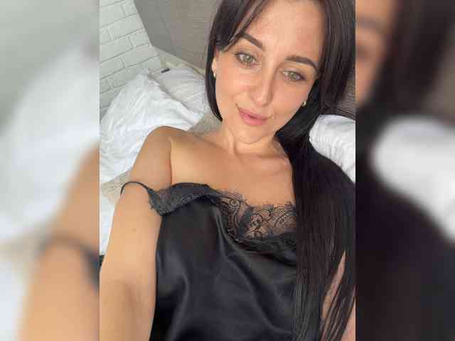 Bella08 webcam