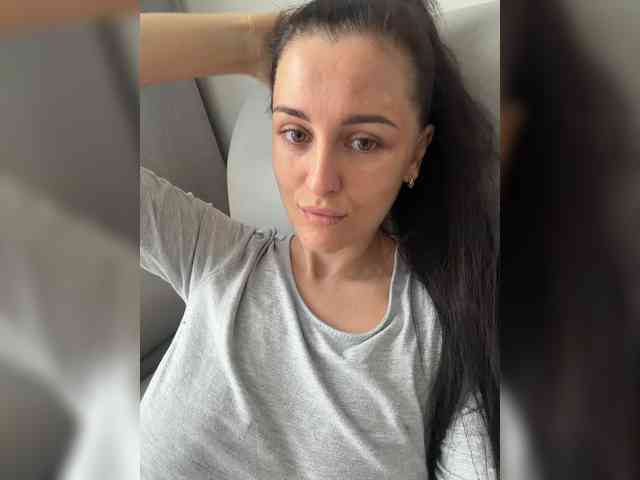 Bella08 webcam