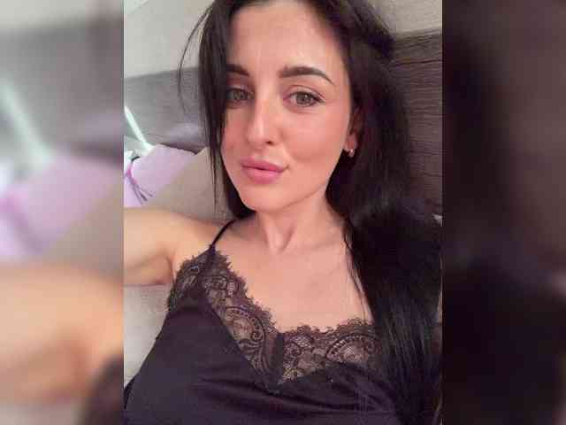 Bella08 webcam