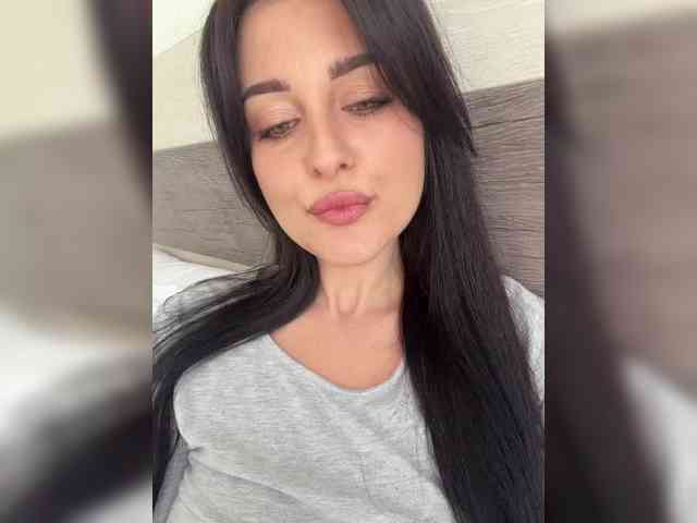 Bella08 webcam