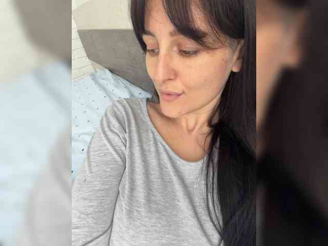 Bella08