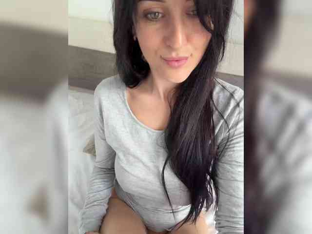 Bella08 webcam