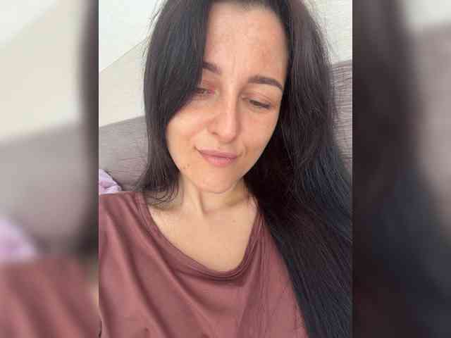 Bella08 webcam