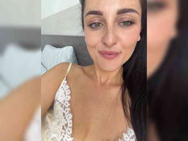 This model is live right now. Viksi66