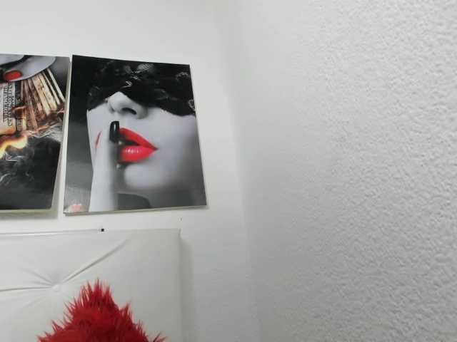 katherine-blair, en directo ahora en BongaCams