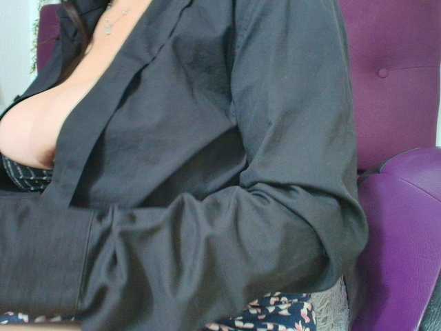 katherine-blair live webcam show