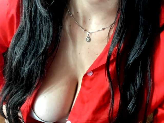 katherine-blair live cam on BongaCams