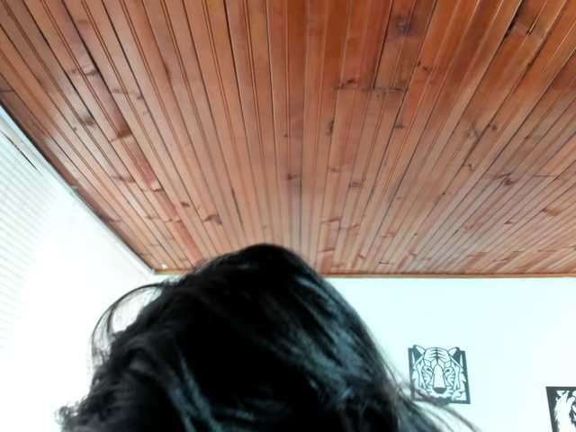 katherine-blair live cam on BongaCams